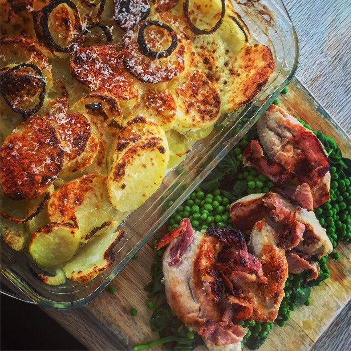 Картофельный гратен с курицей