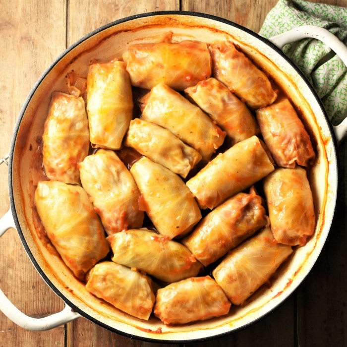 Голубцы (голубцовый рулет)