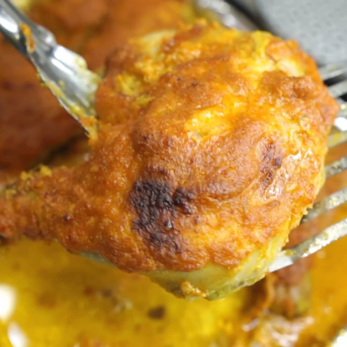 Аям перчик — курица в кокосовом соусе