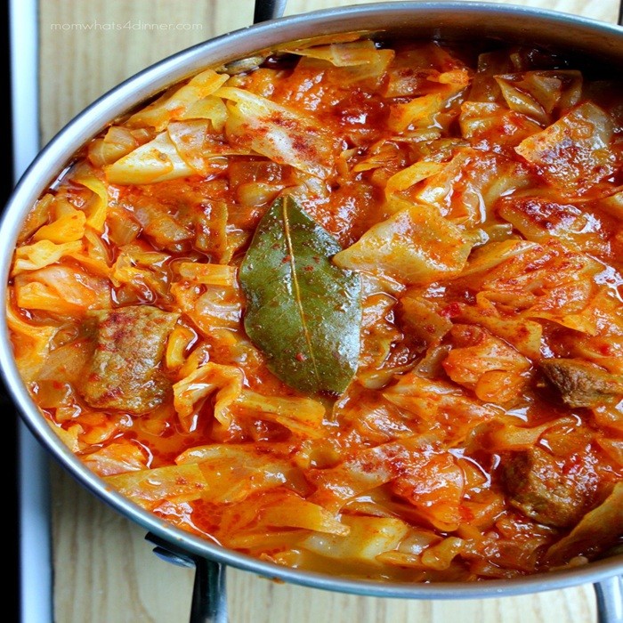 Лакра-ме-Миш с тушеной капустой и мясом